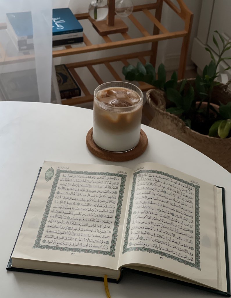 Rao_880's tweet photo. ٹینشن، ڈپریشن، مصیبتیں، اداسیاں، سردرد اور ان کا حل صرف نماز اور تلاوت قرآن پاک ہے۔

   🥀🌸🌼🌼🌼🌸🥀
Tension, depression, troubles, sadness, headaches and their solution is only prayer and recitation of Holy Quran. https://t.co/TaO26V8fVx
