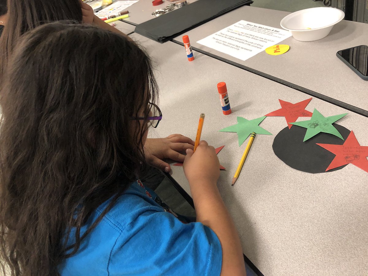 PophamLibrary's tweet photo. We had a great turnout at our @DVISD_PES Gone Country Social Studies Enrichment Night. Thank you to all the families that came out!
#WeArePopham #DVProud https://t.co/k28zpDRebI