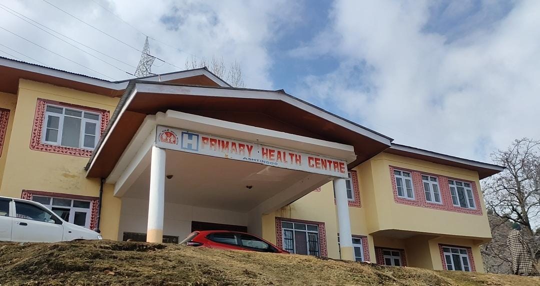 RisingKashmir's tweet photo. #X-Ray, #USG #machines defunct at #NTPHC #Ashtangoo, patients #suffer
@dicbandipora @dcbandipora
@DHSKashmir
Reports @shafat__malik
https://t.co/MbA6aBQKwT https://t.co/FW59r61P5W