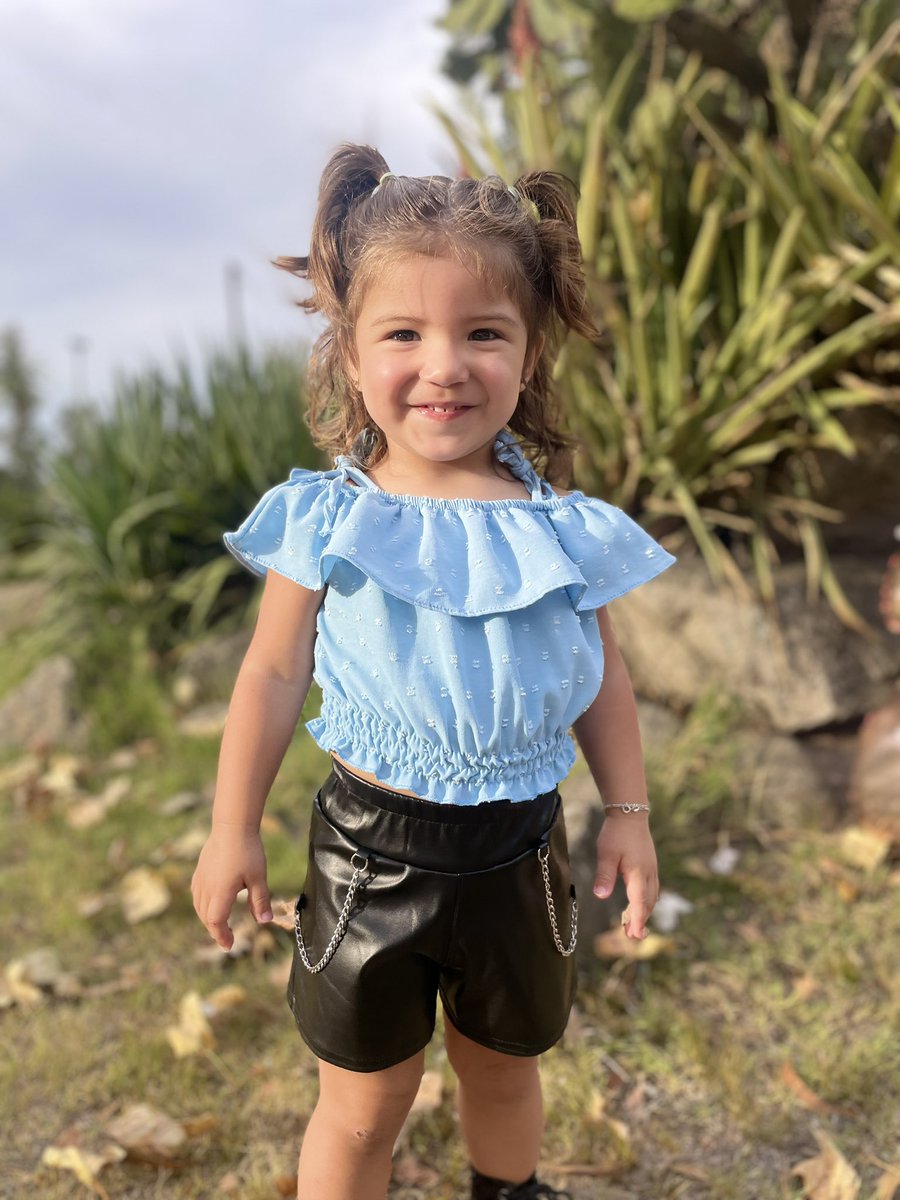 YeniBravo7's tweet photo. Hoy ella cumple sus 2 años mi pequeña niña no se en que momento paso el tiempo tan rápido. Espero que seas feliz siempre y que nunca se te borre esa sonrisa 🫶 https://t.co/LmE15W9XzM