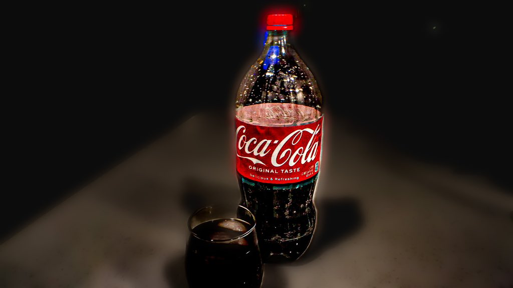 ShotByGood7's tweet photo. #CocaCola #cokebottle #coke #ProductPhotography #photography #photooftheday #picoftheday #shotbygood #shotbygood7 https://t.co/YwCwqNsQiS