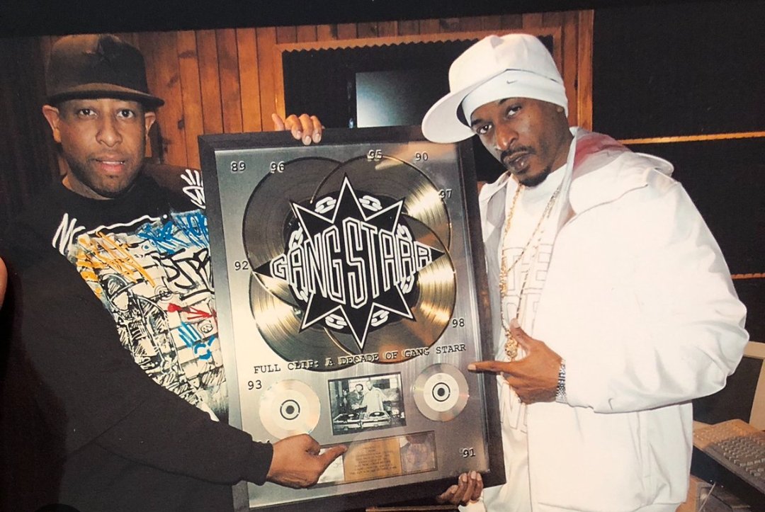 HIP-HOP DESERVES A @thegodrakim @OfficialRakim #RAKIM ALBUM FULLY PRODUCED BY @REALDJPREMIER #HIPHOP50