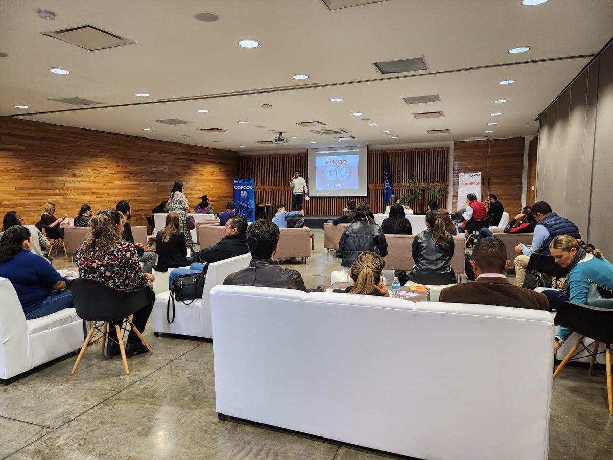COFOCE's tweet photo. ¡#EcommerceGO ya arrancó! 🤩 El día de hoy oficialmente dimos inicio al seminario más completo en comercio electrónico transfronterizo 🌐 del Estado con el objetivo de seguir capacitando a más empresas de #Guanajuato 💙 hacia su internacionalización. ✈🌎
Checa las fotos 👇📸 https://t.co/ZRY5b8Dh4i