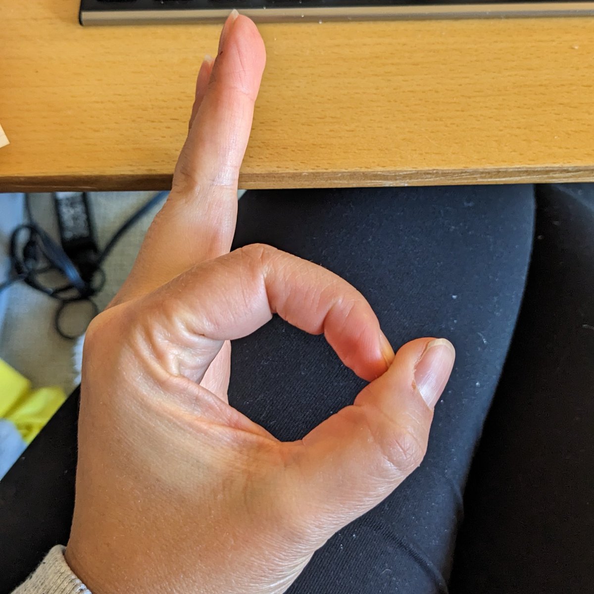 Geraldine Just Follow TheEverywhereist on Threads tweet media