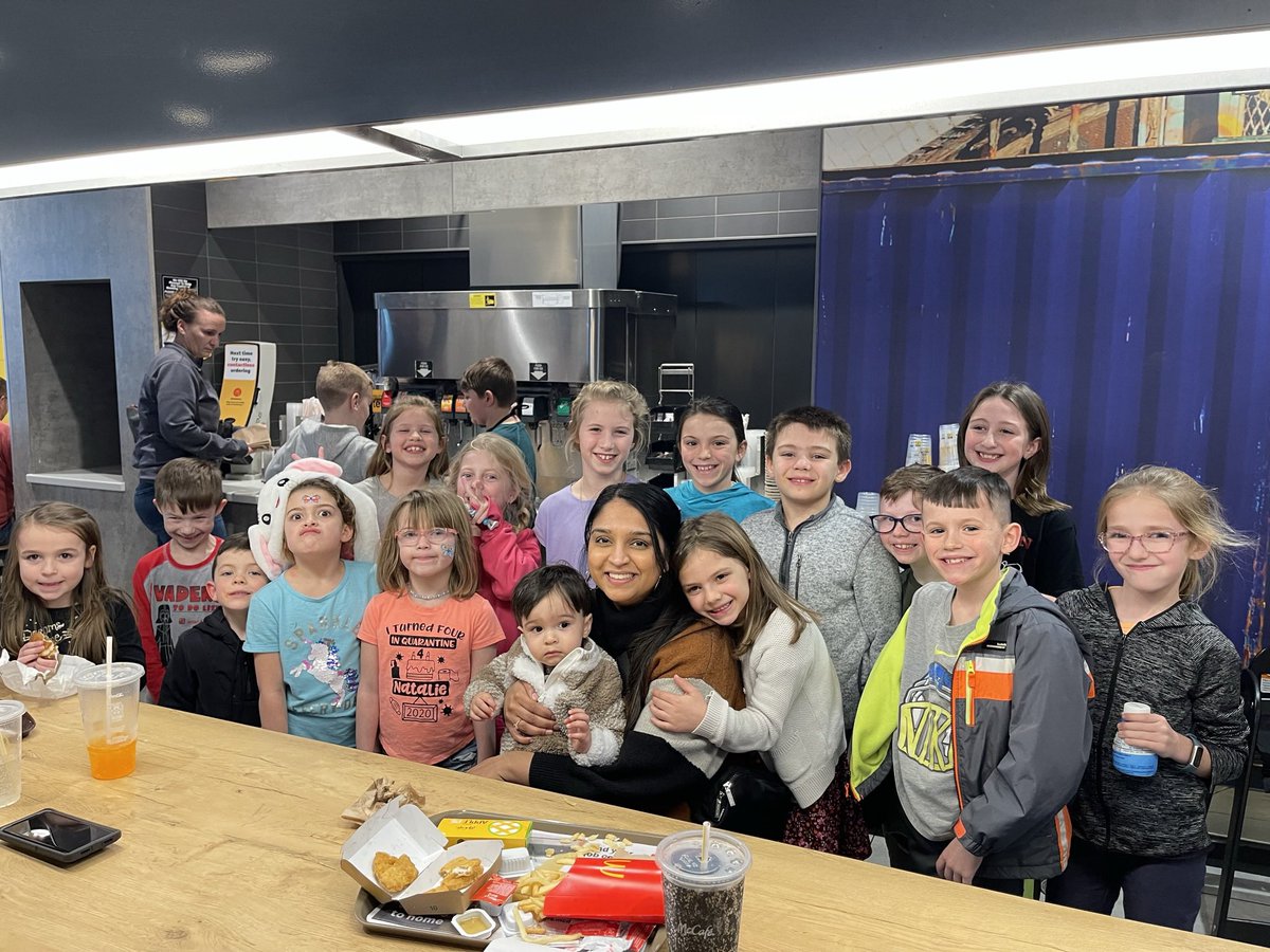 Sunaina Kelly tweet media