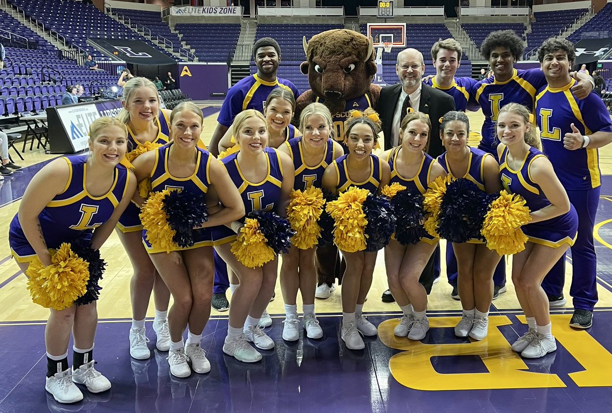 Great to out for @ASUNWBB tonight! @JAX_Dolphins @JAX_WBB v @LipscombWBB @LipscombBisons