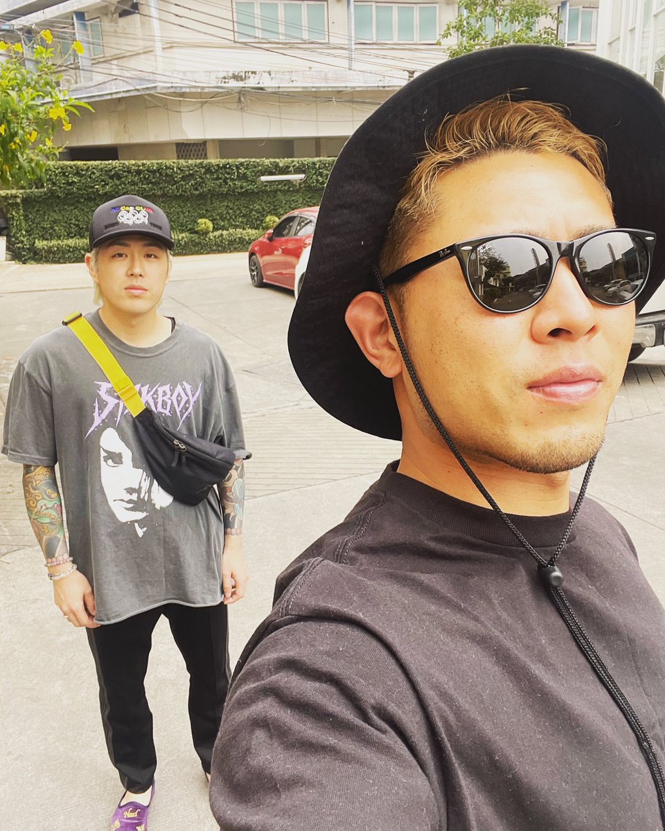 Adidas 内海哲也 サイン入りベンチコート デンソーカップ ベンチコート