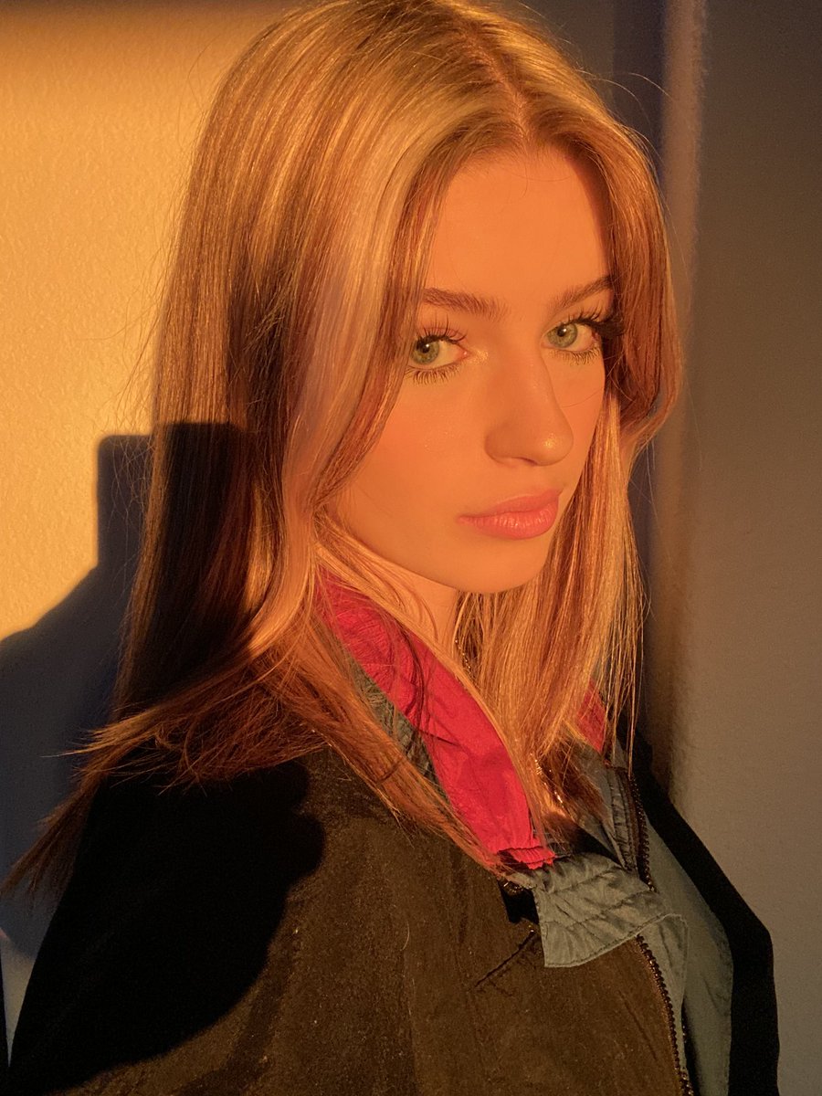 mckenna on Twitter "more blonde now"