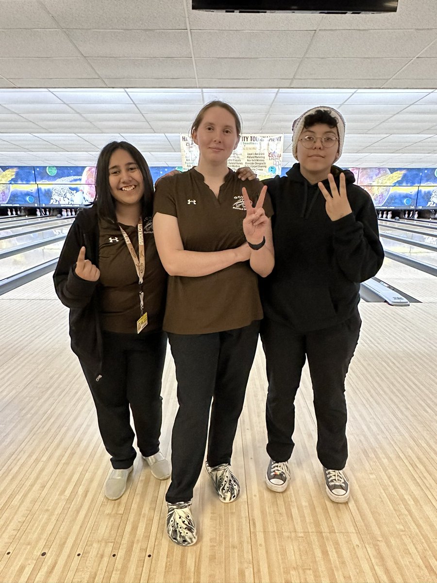Our medalists of the day and we had a total sweep of Hays!  52-0 today!  All teams won!  Way to go buffs!  It was a great day to be a Buffalo!