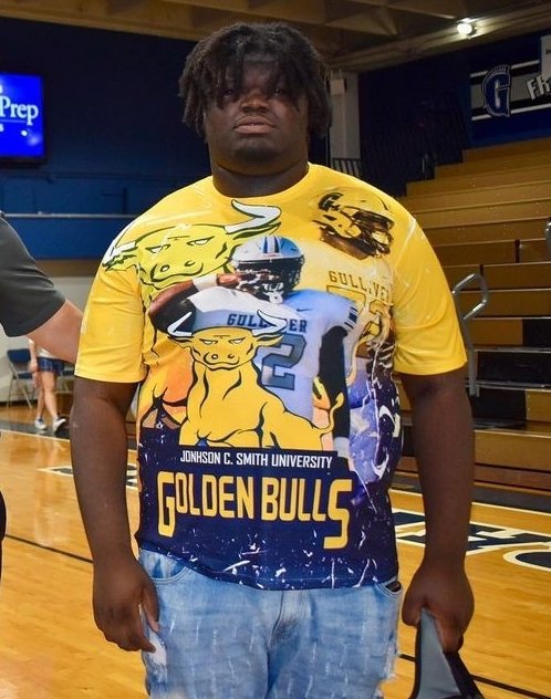 Shelton Green 6'3"/ 315/OL signed with Johnson C Smith University 
* Gulliver Prep High School 
  Miami FL