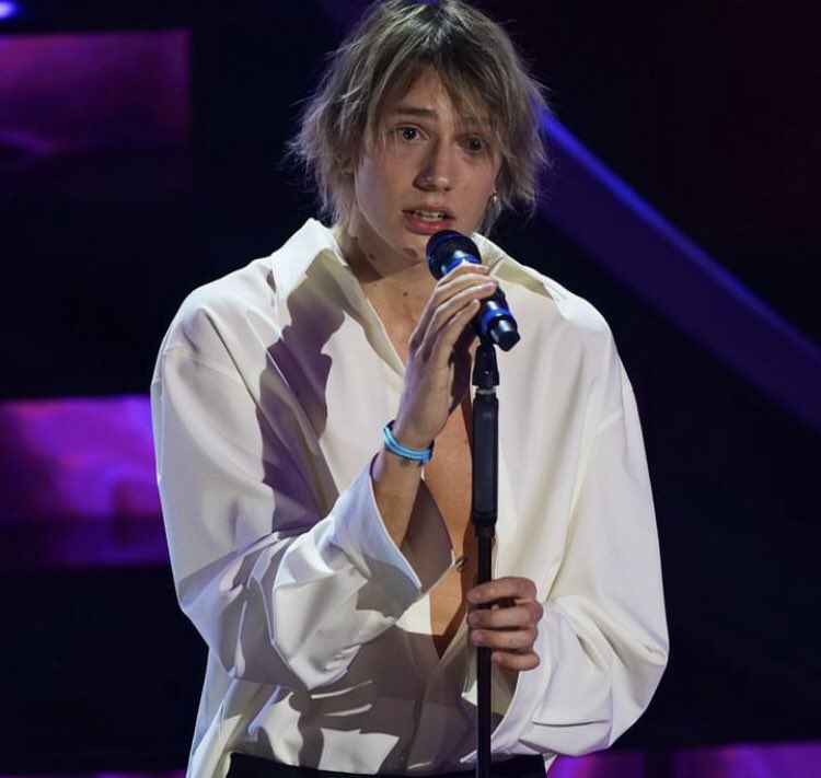 SonySem3's tweet image. Ca passat Nino D’Angelo da giovane 
#gIANMARIA #Sanremo2023 #sanremo23 #Sanremo #festivaldisanremo #fantasanremo2023