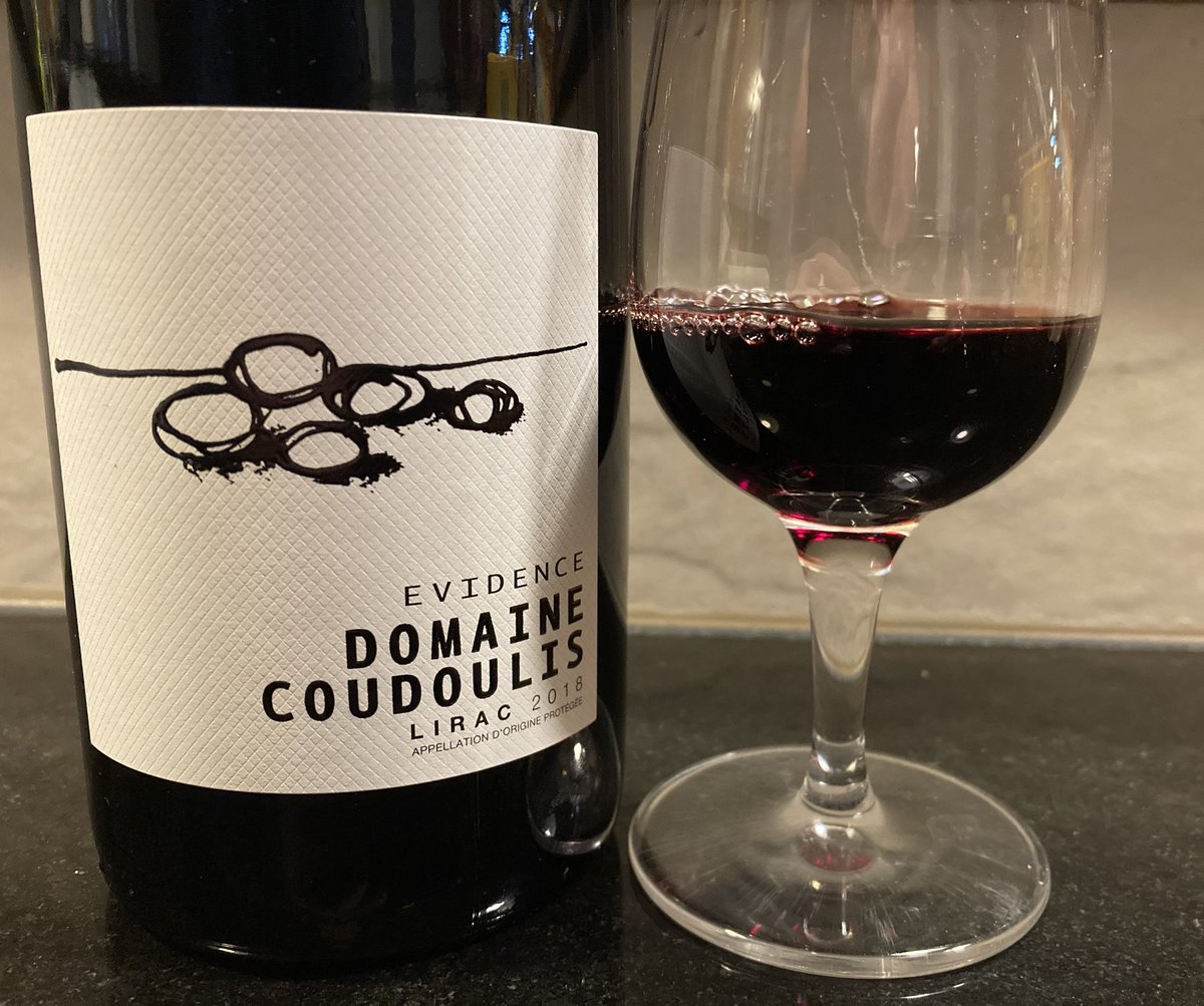 JS_WineDad's tweet photo. My first pour of the week is brought to you by @SuzyQlovesWine , who made me want to open a #Lirac today :-) #Cheers #ThursdayTreats https://t.co/WbotjAyeqT