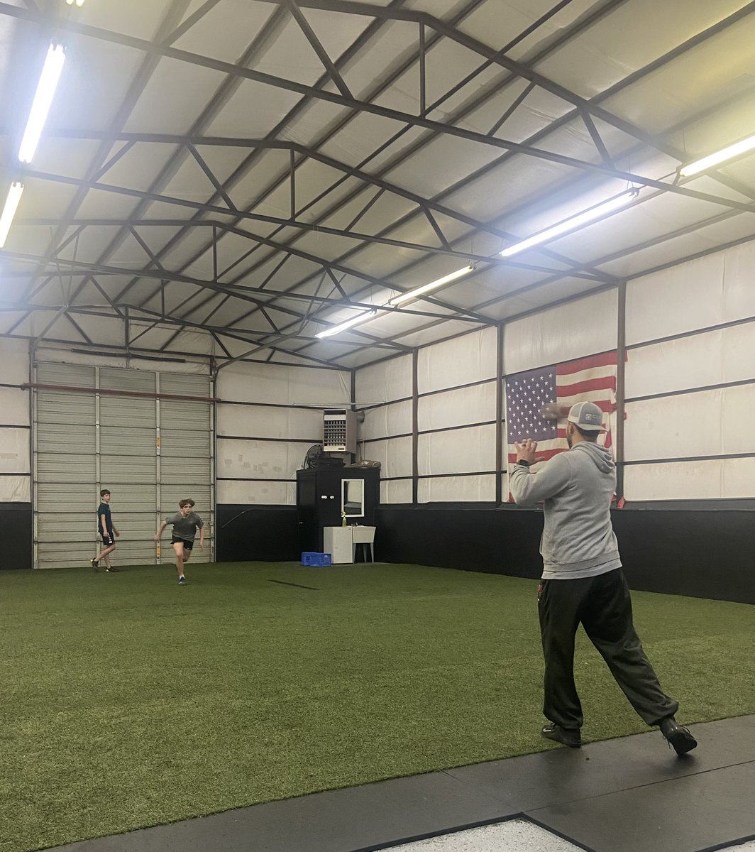 Appreciate you training <a href="/TrooperJones_/">Trooper Jones</a> tonight <a href="/Mashperformanc3/">Mash-Performance</a>. We appreciate the work!