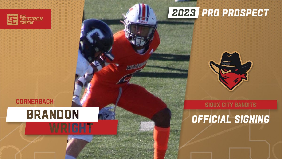 Gridiron_Crew's tweet photo. Congratulations to 2023 Pro Prospect, Brandon Wright @WrightIsland of @MidlandU_FB, for signing a Professional Contract with the @sc_bandits of the CIF!
#GoCIF #ChampionsIndoorFootball #2023ProProspect #ProFootball π
π See our Interview: https://t.co/ElWc4hQxDn https://t.co/MdsOES4Yic