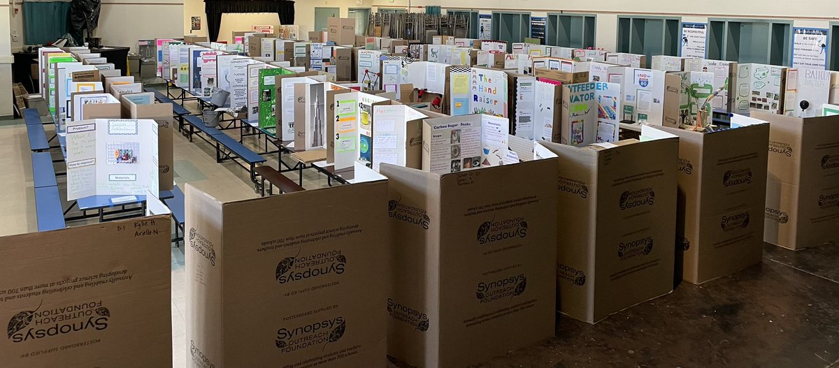 Laurenn_Ashton's tweet photo. Over 180 @Walnut_Acres #science projects at our annual Science Fair! Don’t forget the Open House TONIGHT 6:30-8:00! #Students, family, & #community should come and check out the projects and all the hard work!
@MtDiabloUSD #scienceeducation #sciencefair #scienctist #edutwitter https://t.co/NY5gZxhhtz