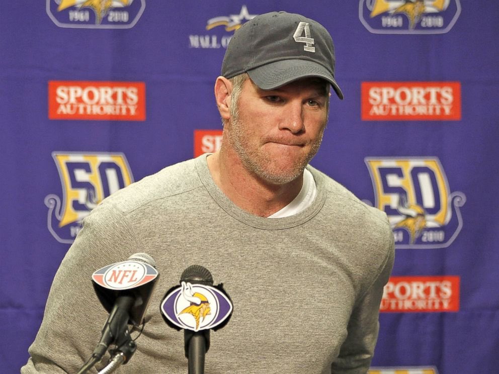 SaycheeseDGTL's tweet photo. 😳 Brett Favre is suing Shannon Sharpe and Pat McAfee, for 'defamatory allegations' made over his involvement in a $77 million welfare fraud scheme https://t.co/SN1HhnkAMB