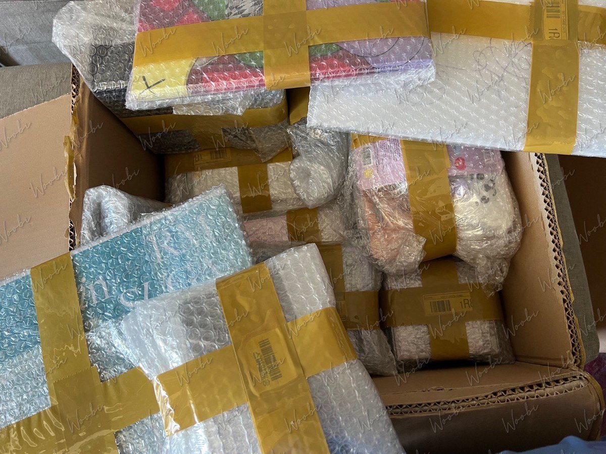 BaseLineWoo's tweet photo. Condensed delivery came!!! WootWoot!!!
I actually don't remember buying 60% of this stuff, but I suppose I did... π
πβ¨π₯π
πβ¨π₯
I haven't had a proper rummage through yet. I was just looking at RJ thinking "I don't remember you...π€"
ππππ
#BTSMerchCollector #BTSMerch https://t.co/05m7DCg582