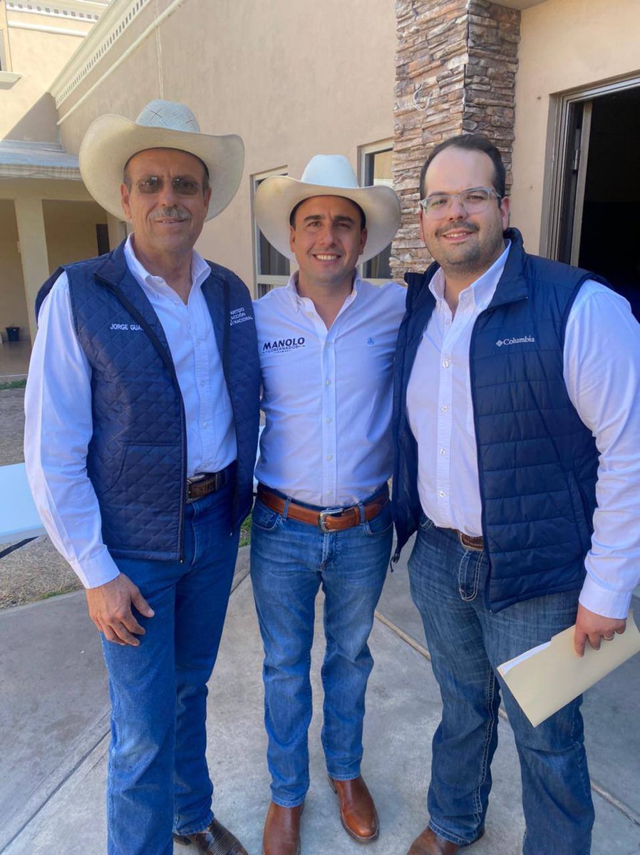 manolojim's tweet photo. Por amor a #Coahuila y nuestras familias conformamos una gran alianza ciudadana para mantener lo bueno que tenemos, innovar y cambiar lo que se tenga que mejorar. Nos reunimos con la militancia de Acción Nacional de la región Carbonífera y 5 Manantiales con quienes platicamos 1/2 https://t.co/wXV5jjLq1u