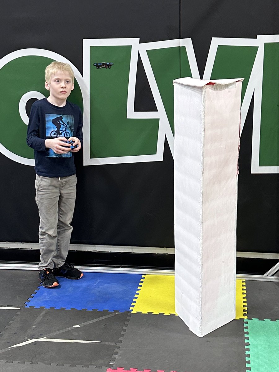 What a fun night! <a href="/RSD_PIE/">Rockwood Partners in Education</a> you outdid yourself! The BEST, hands-down #STEM night for the <a href="/FairwayElem/">Dr. Lorinda Krey</a> @PondElem <a href="/DrPGodwin/">Paul Godwin</a> communities! Loved every second! Even holding an alligator! 🐊 #FairwayFamily