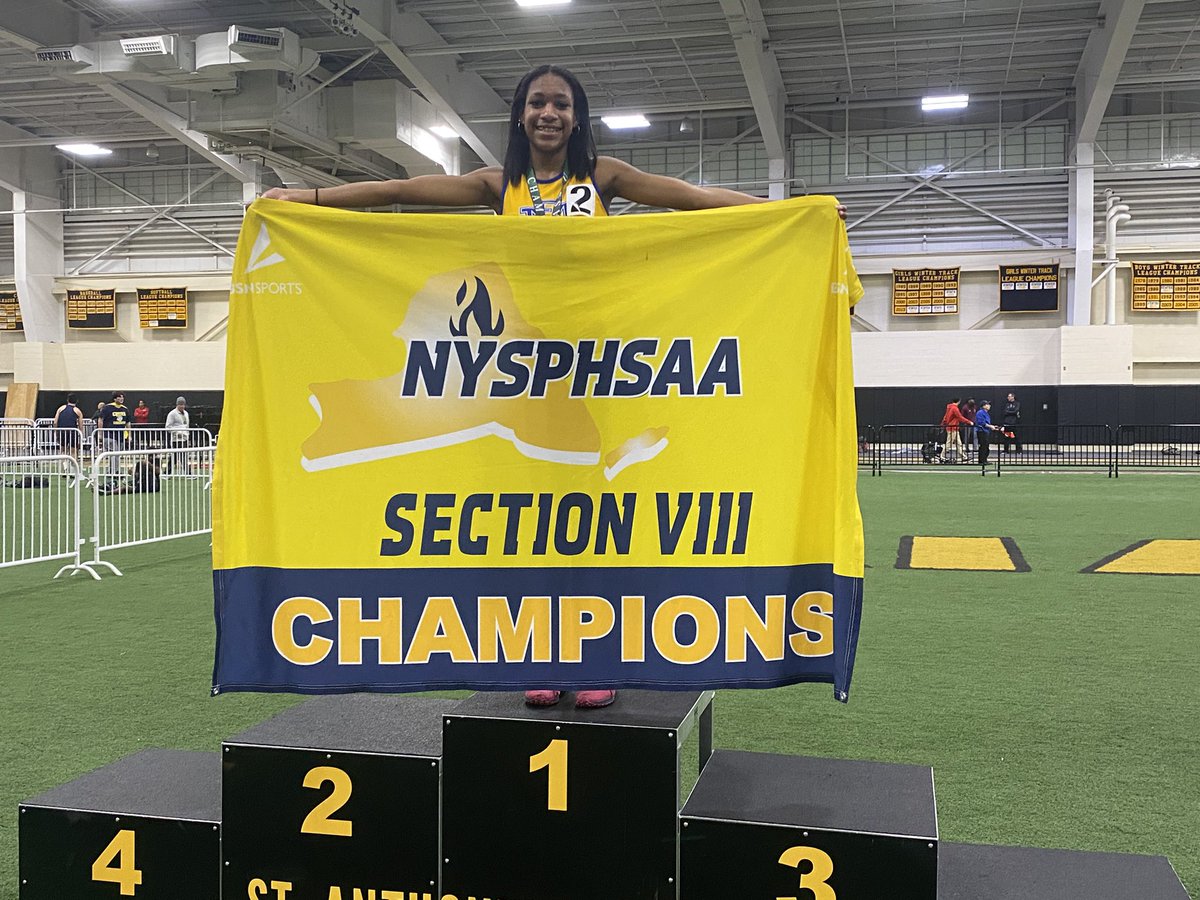 💥🚨COUNTY CHAMPION ALERT🚨💥
Freshman Zaria Hall went out aggressive and won the 1000m leading wire-to-wire. Her time of 3:05.49 is a New PR with still some room to grow this season! #TakingTheLead #CountyChampion #BigTimeRacing