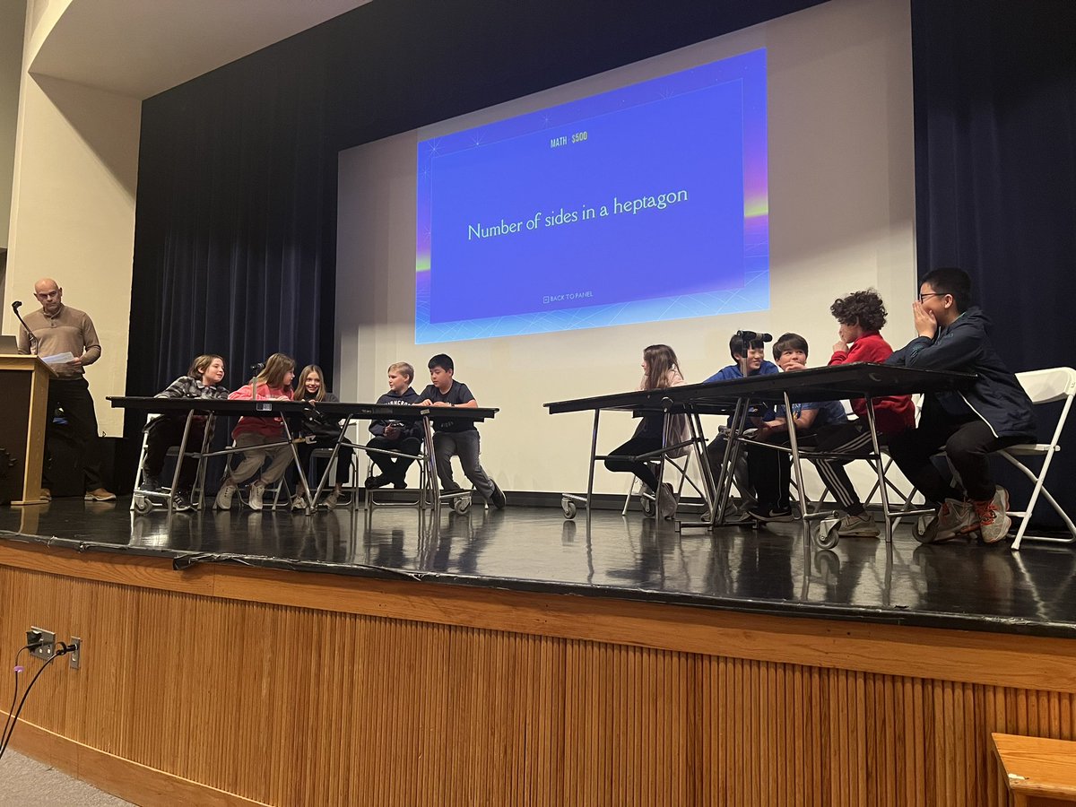 Are you smarter than a 5th grader? Having a blast watching <a href="/ParkwaySchools/">Parkway Schools</a> and <a href="/rockwoodschools/">Rockwood School Dist</a> 5th grade students compete against each other in the “Battle of the Districts” <a href="/ChesterfieldCOC/">Chesterfield Chamber</a>