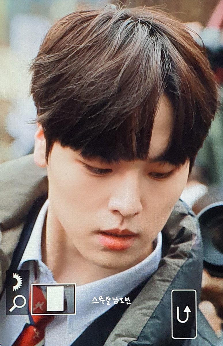 daechi_boy's tweet photo. 하....... https://t.co/u4lZM4bT3O