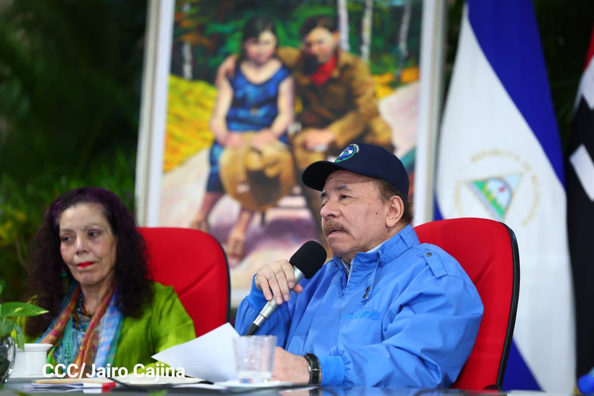 "Aquí no hay ninguna negociación, porque la soberanía del país, la dignidad de la patria no se negocia". 

- Daniel Ortega
Presidente de Nicaragua 
#NoPudieronNiPodrán