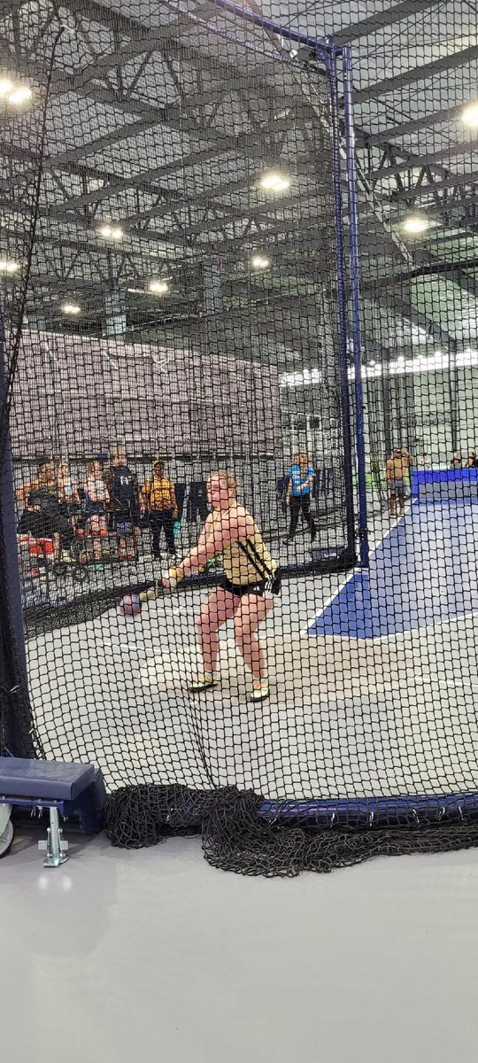 ChrisKirk__OC's tweet photo. Indoor meet at Washburn. Super Proud of this girl and all the work she puts in. ❤️ https://t.co/bwh7GWpd1r