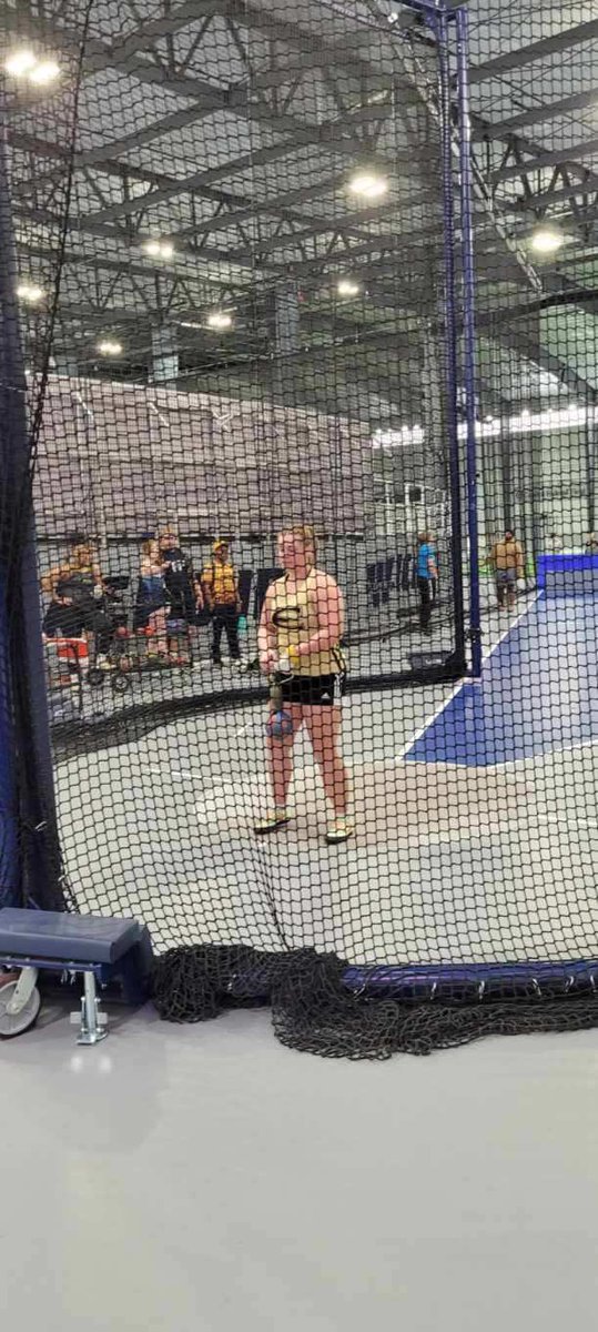 ChrisKirk__OC's tweet photo. Indoor meet at Washburn. Super Proud of this girl and all the work she puts in. ❤️ https://t.co/bwh7GWpd1r