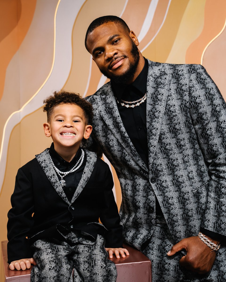 NFL's tweet photo. Our favorite duo 💙

📺: #NFLHonors -- 9pm ET on NBC https://t.co/o8dNUTd695