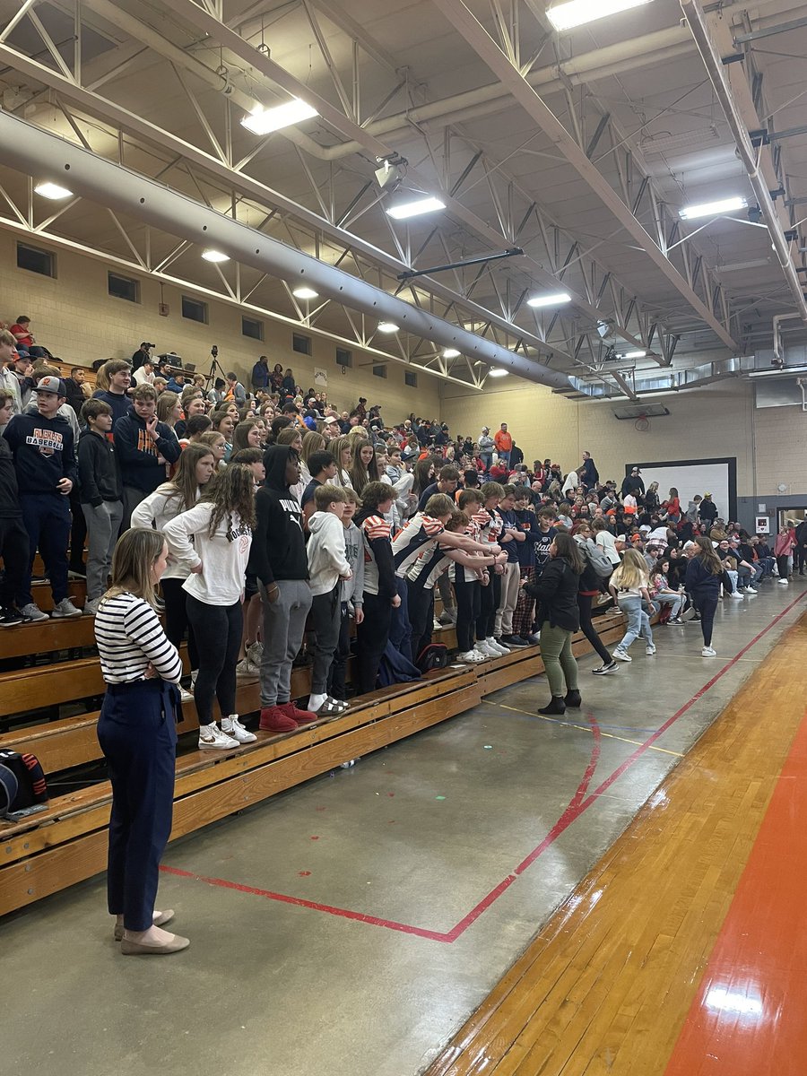 rsf31's tweet image. The Rocket Nation seems to ready for this State Championship Game!!! #letsgorockets