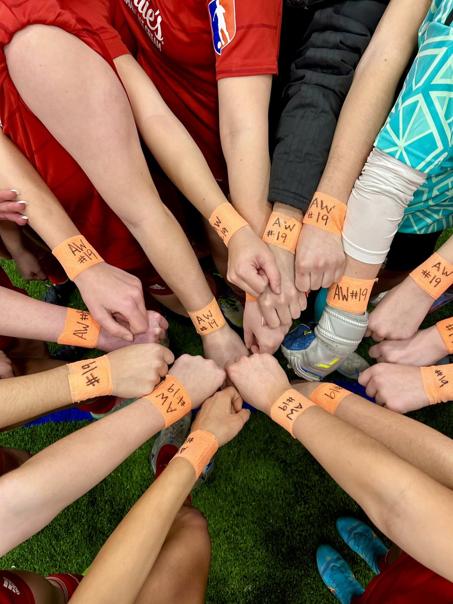 honoring Ava wood🧡🤍