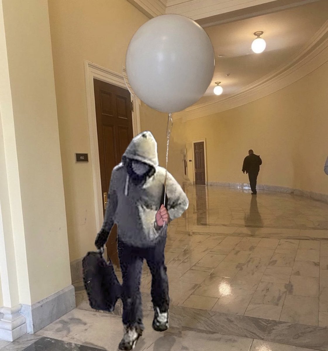 RealMonkeyCat's tweet image. Jan 5, 2021 🤔 Feb 7, 2023 🤔