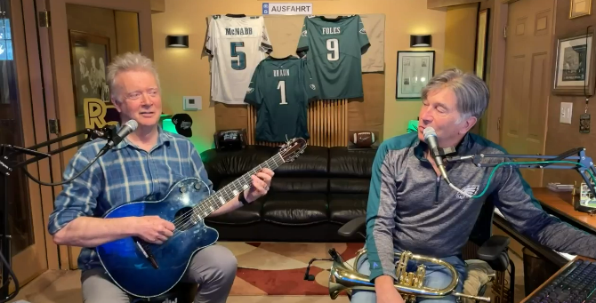 Rick Braun and I are going live at 6:30pm Pacific time tonight on "Rick's Cafe Live"! 
See you soon!   youtube.com/rickscafelive