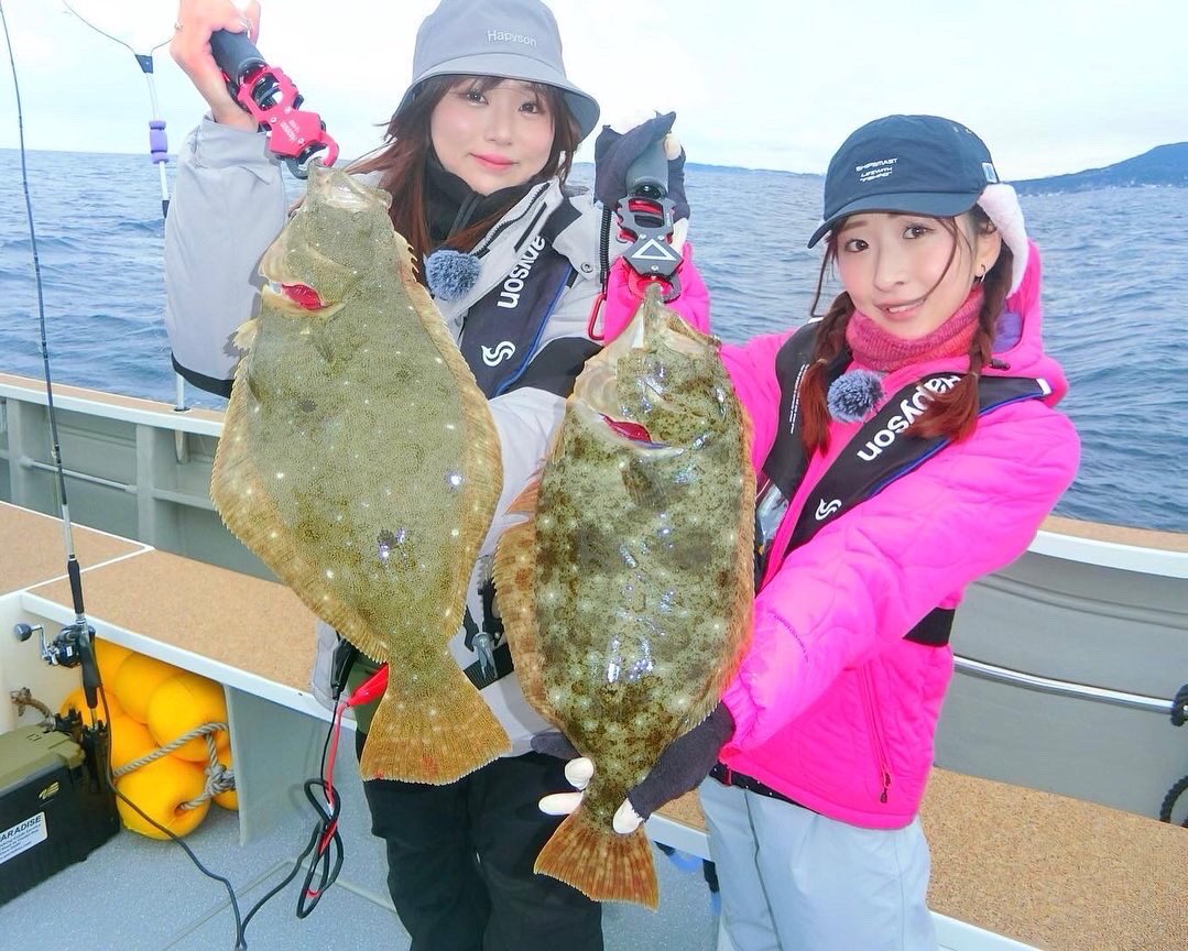 tsuri_chi's tweet photo. 明日の朝6時20分〜テレビ大阪
にてガッ釣り関西放送です♫
あゆちぃとのヒラメ釣り���✨
釣りも料理も楽しめる
寒ヒラメ釣り☺️！！
是非観てみて下さい◌ ͙❁˚ https://t.co/Y62bi3O95r