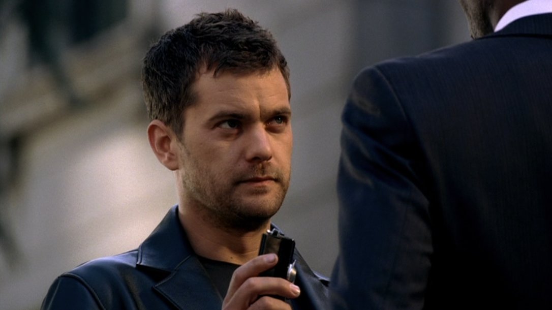 bestofjjackson's tweet image. Peter Bishop (Fringe Season 2)
#peterbishop #fringe #JoshuaJackson #joshjackson #foxtv