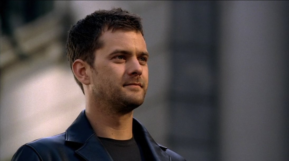 bestofjjackson's tweet image. Peter Bishop (Fringe Season 2)
#peterbishop #fringe #JoshuaJackson #joshjackson #foxtv