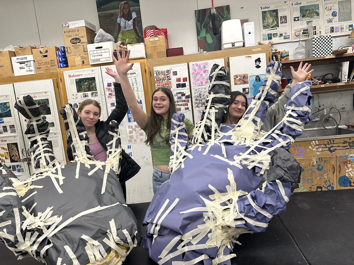 Give these kids a big hand! Or 2! Props and scenic artists making magic! <a href="/NMasquers/">North Shore HS Masquers</a> <a href="/NSArts1/">North Shore Fine & Performing Arts</a> #structure #giantpuppethands