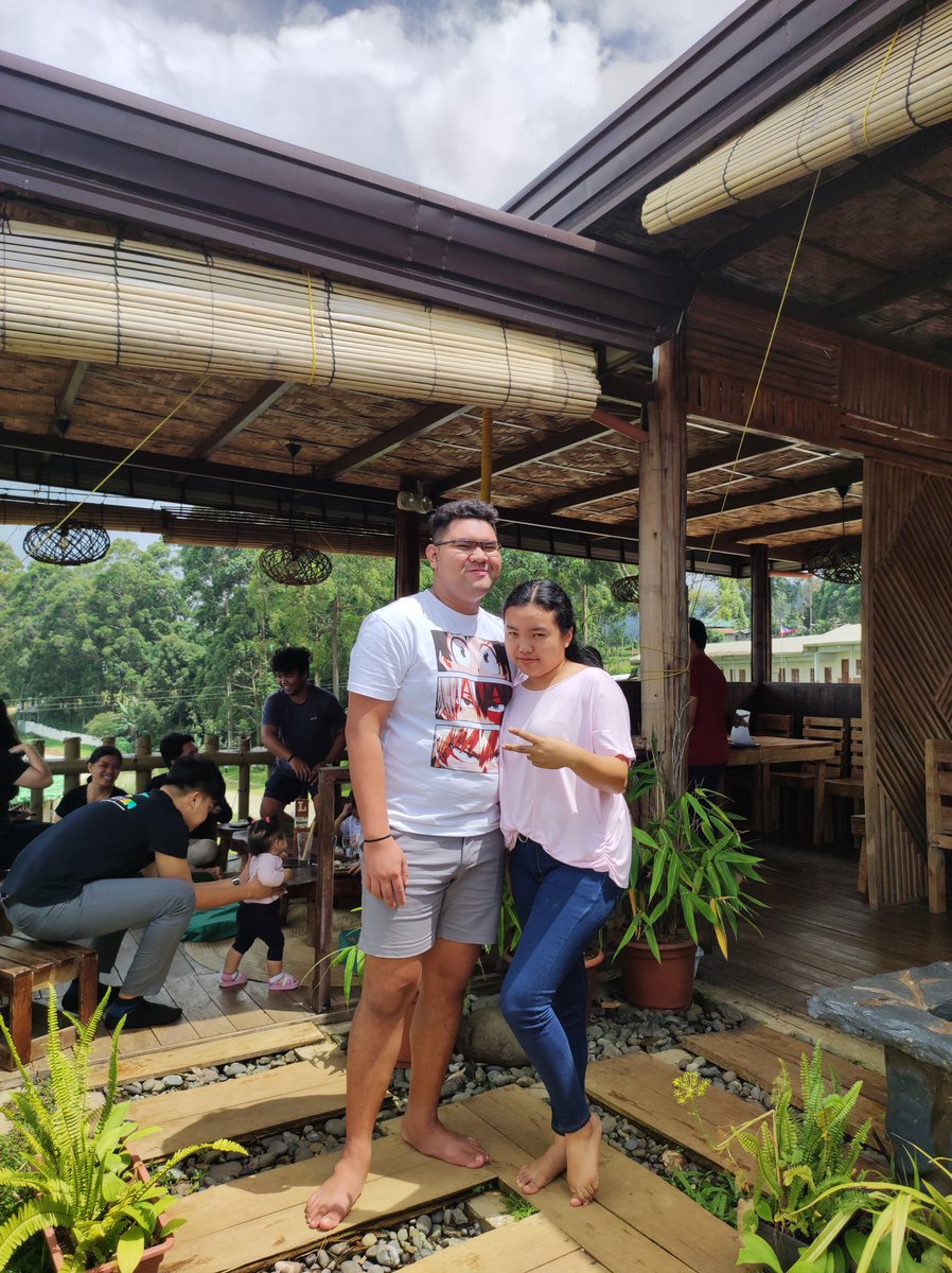 PLeofrick's tweet photo. Happy Birthday sunshine! I love you😍😍 https://t.co/M0ZoJ3J0ru