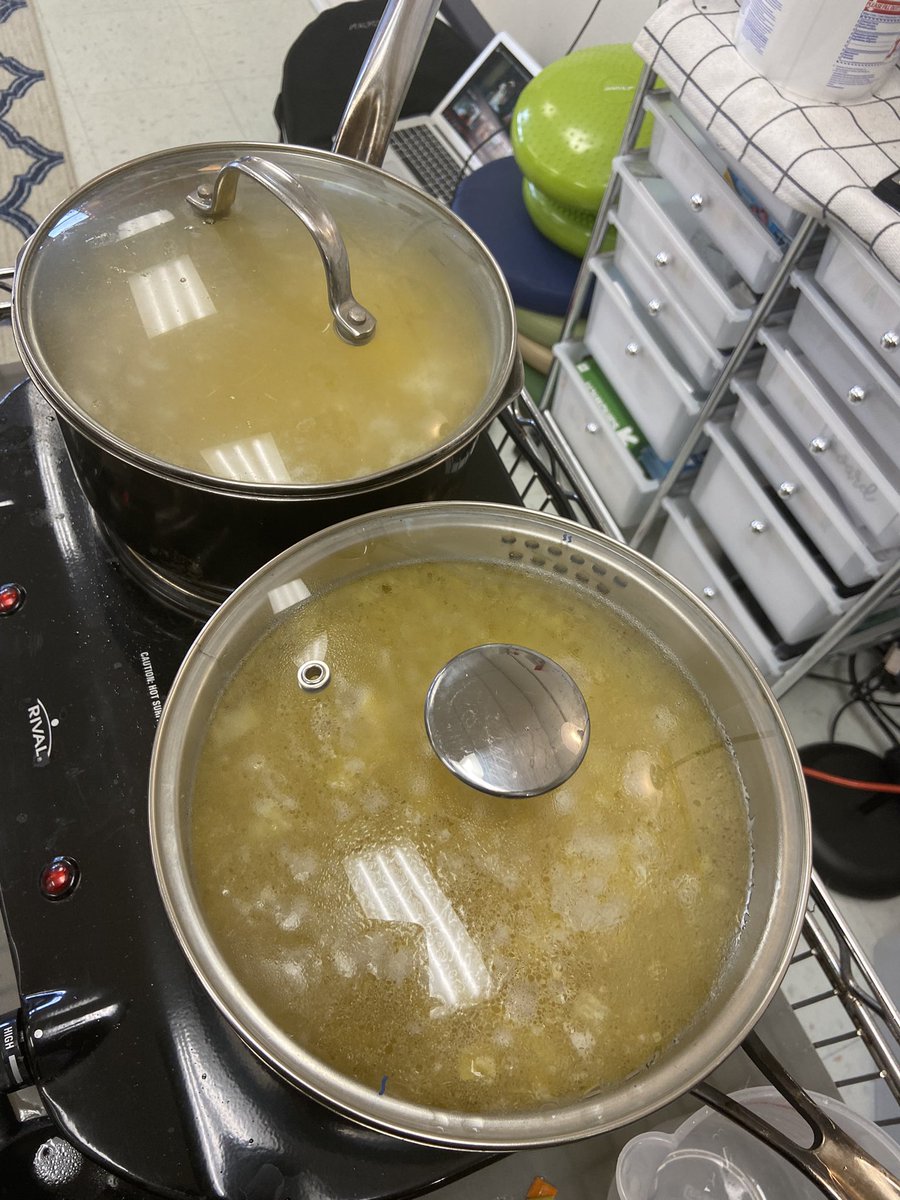 MRHE 6th graders enjoyed having an opportunity to cook chicken noodle soup in Seed to Table. Shout out to Chef Marino for providing this experience in her life skills unit.