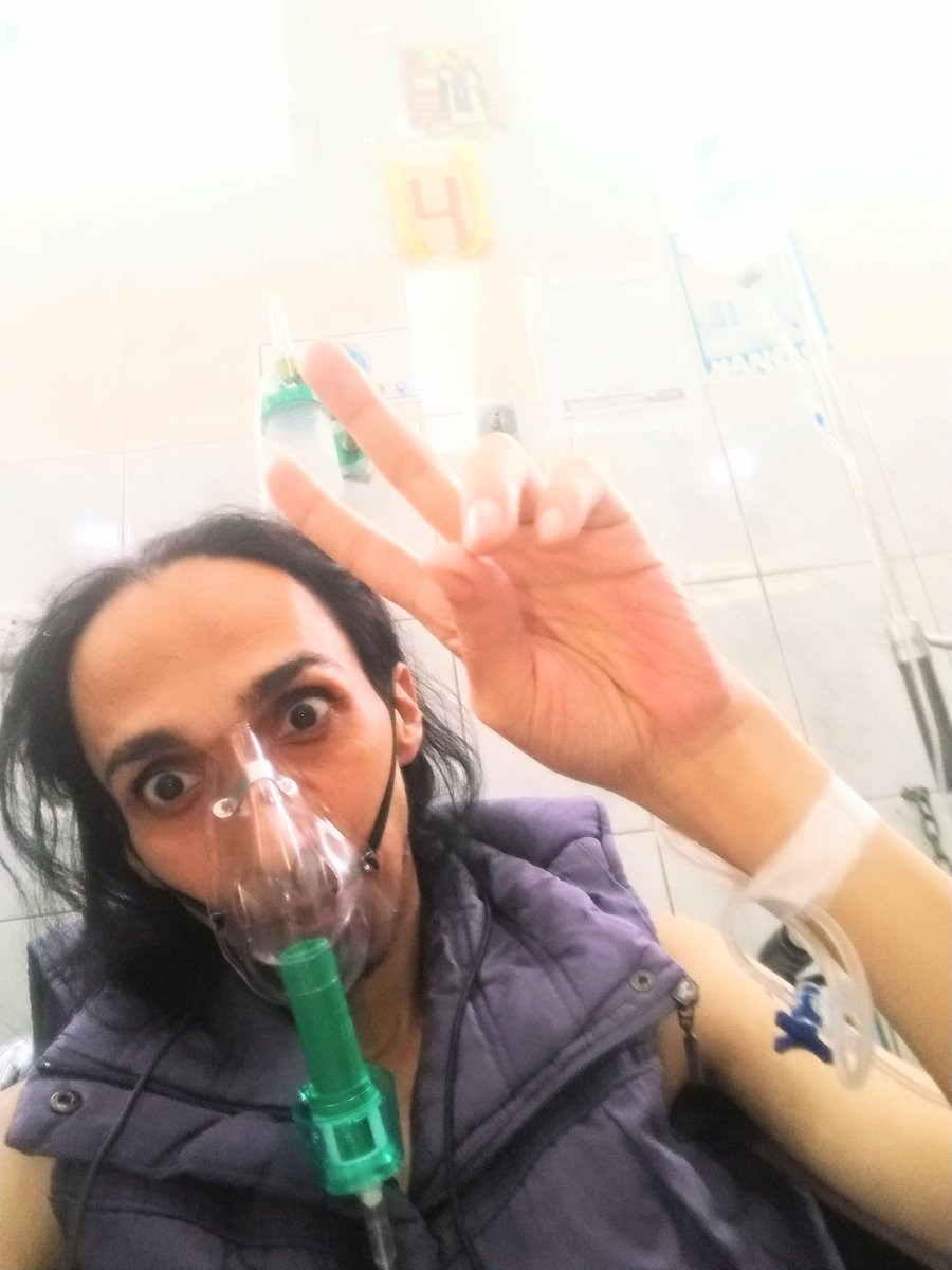 Estoy internado por no atender a tiempo mis problemas de salud, amigos mío que tanto quiero y se cuánto me quieren a mí.

Aquí les cuento un poquito más,,👇