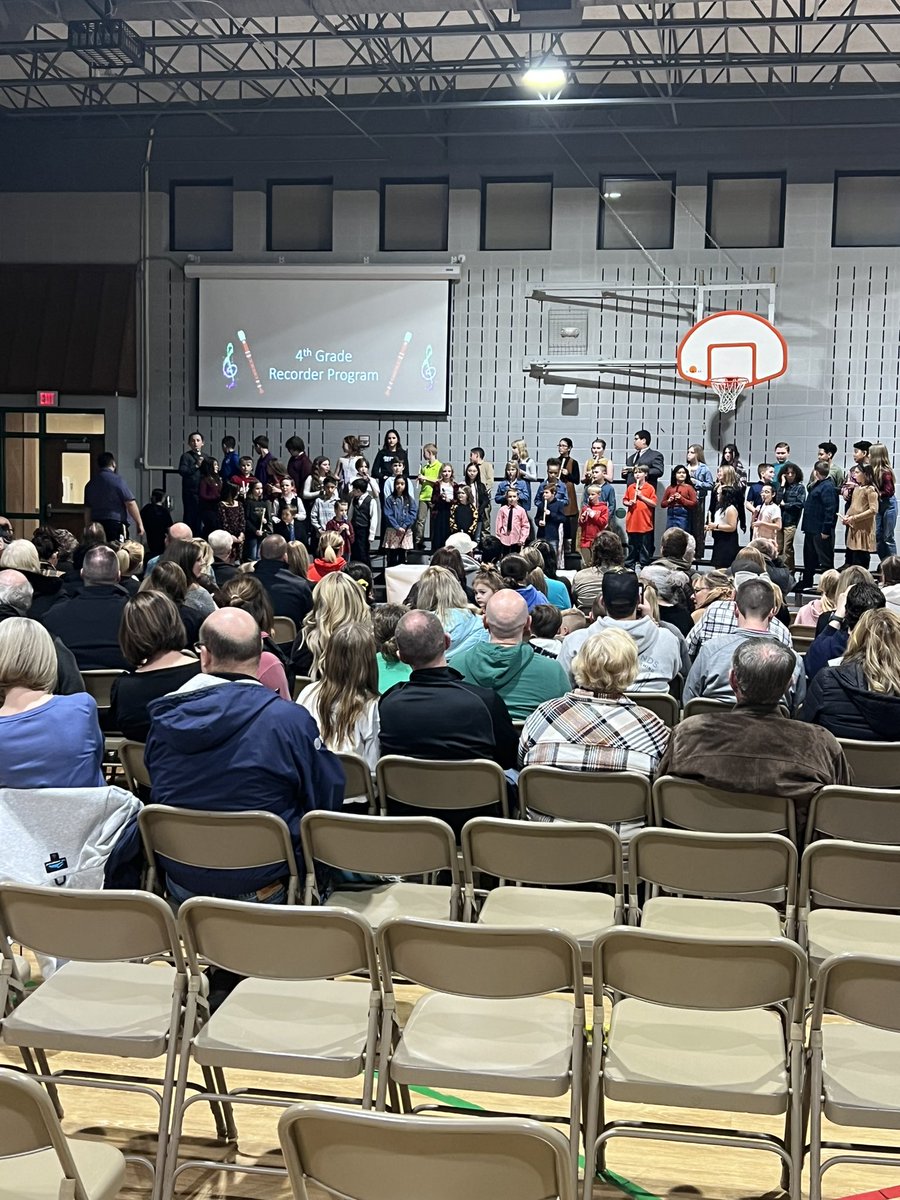 Coronado305's tweet photo. Fourth grade students did a wonderful job at their recorder program tonight! #305GrowsGreatness #CoronadoGrowsGreatness https://t.co/fv4y0p3kpf