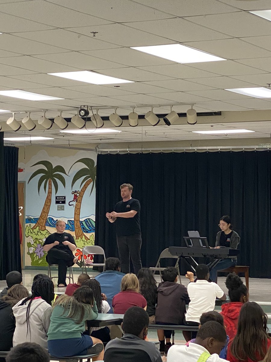 Jen Klisiak tweet media