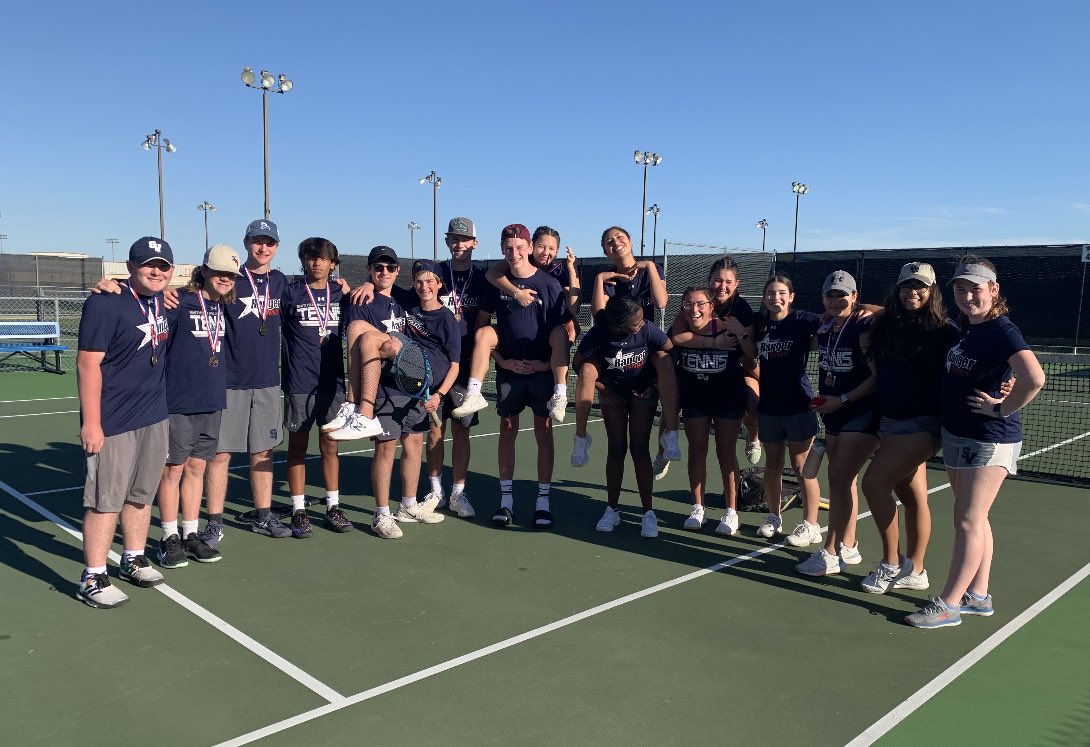 SVRangerstennis's tweet photo. JV Rangers took to the courts in Hayes today. 1st place boys dbls Kyle Dear/Jacob Brown, third place boys dbls Santiago Acosta/Hayden Landacre. 3rd place mxd dbls winners Jake Hooker and Ali Silva. Dani Arranda 3rd place women’s singles. Great job today @DrChapmanCISD @SV_Rangers https://t.co/34yd2mZtki
