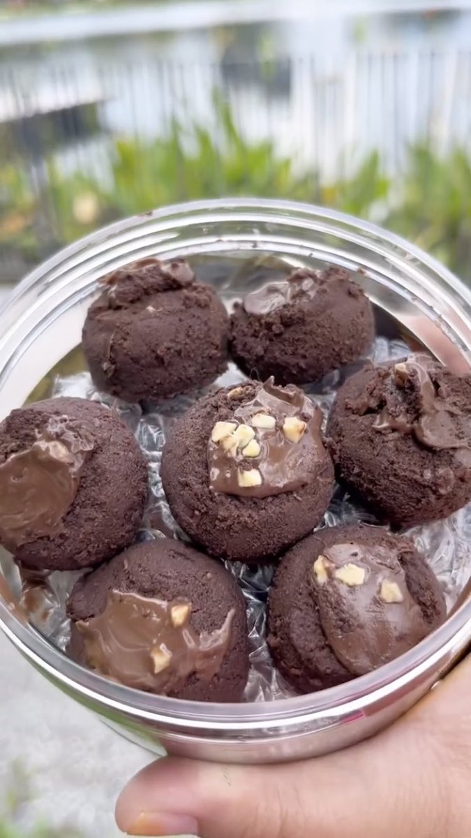 Azmi_Zahari_'s tweet photo. Indah nya pemandanganπππ₯βΌοΈ
.
#BelgianChocolateCookies
#S_Asia #AlbabCookies #Biskutarayakayanganhargamarhain #Biskutraya #Kuihraya https://t.co/FwyiykUNO3