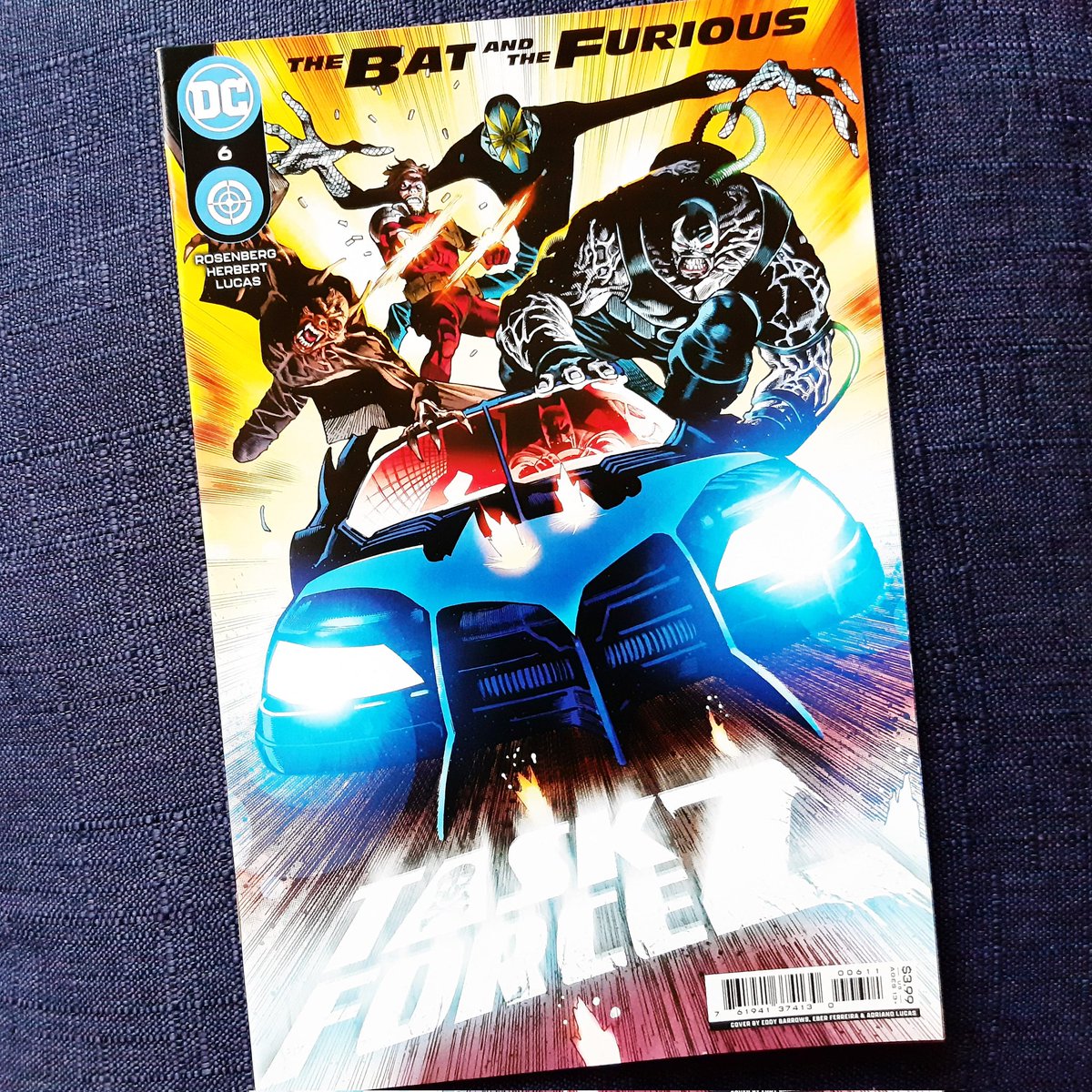 EmjayMj2's tweet photo. #TaskForceZ #DCComics #EddyBarrows #EberFerreira #Bane #AdrianoLucas #DC #Batman #Batmobile #Deadshot #ManBat #MrBloom https://t.co/BwfqSSgrDd