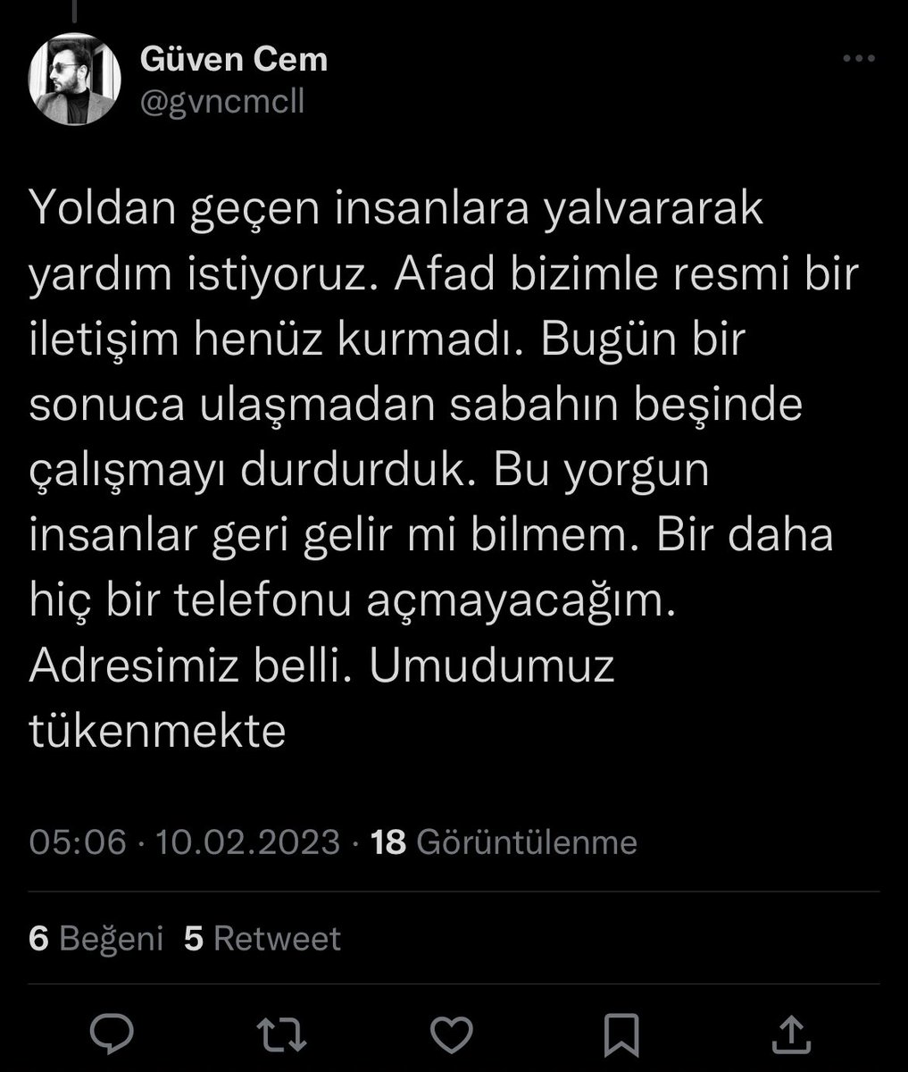 Allah aşkına kimse yok mu? <a href="/gvncmcll/">Güven Cem Çullu</a> elleriyle kazıyor. Günlerdir aramadığımız kimse kalmadı. Yardım edecek kimse yok mu? #acildeprem #Kahramanmaras