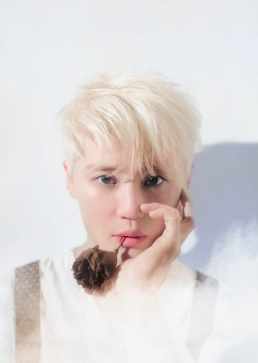 바라콘 포스터 보정🌸

#김준수 #XIA #시아준수