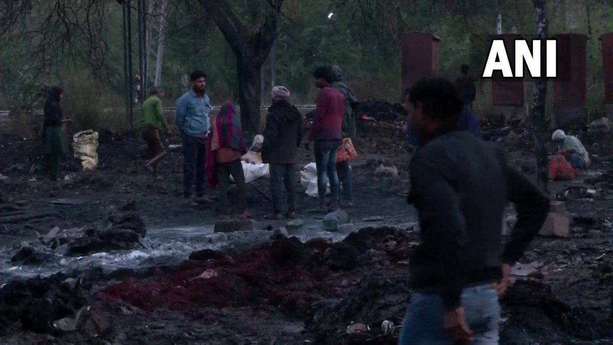 Delhi | A massive fire broke out in the slums of Transport Nagar in the Punjabi …