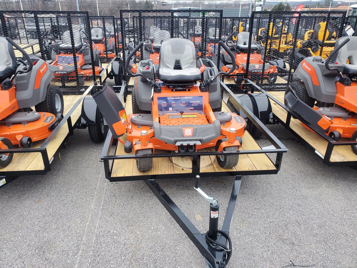 bigwhyte00's tweet photo. ZERO-TURN MOWING BUNDLES

STARTING AT $4998

BUNDLE INCLUDES 
MOWER TRAILER BLOWER TRIMMER AND FUEL
FINANCING AVAILABLE WAC 

CALL JEREMY AT 865-500-3778 OR
865 356 5105 

KNOXVILLE POWERSPORTS 

CUB CADET HUSQVARNA AND BOBCAT 

COME SEE ME https://t.co/lzEwd6d7Wq